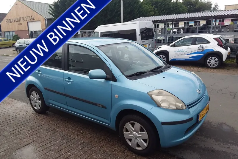 Daihatsu Sirion (2007)