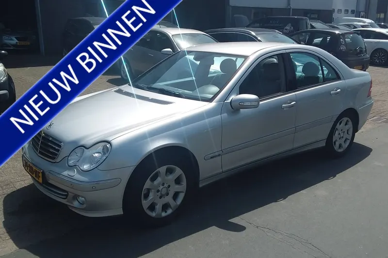 Mercedes-Benz C-Klasse (2005)