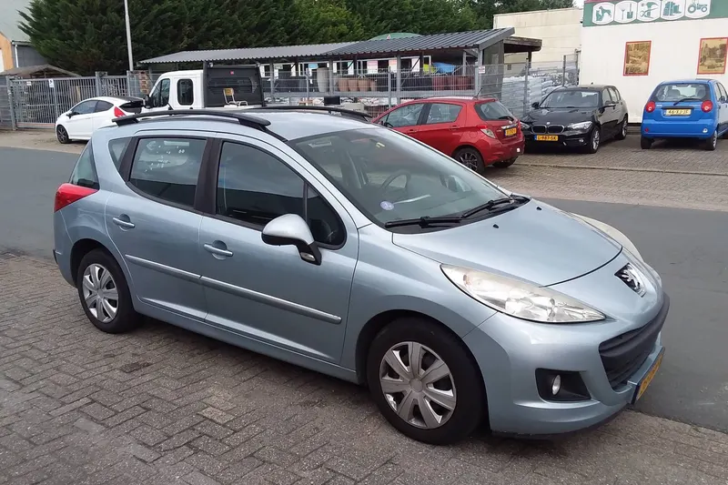 Peugeot 207 (2011)