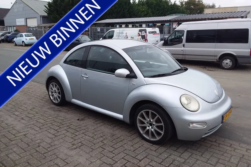 Volkswagen New (2002)