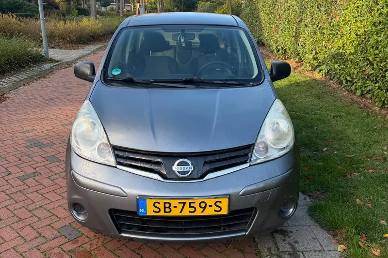 Nissan Note (2011)
