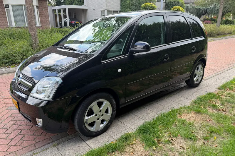Opel Meriva (2004)