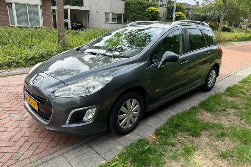 Peugeot 308 (2013)