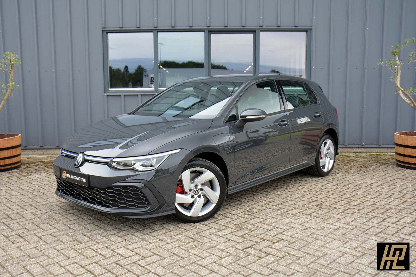 Volkswagen Golf (2022) — foto 1