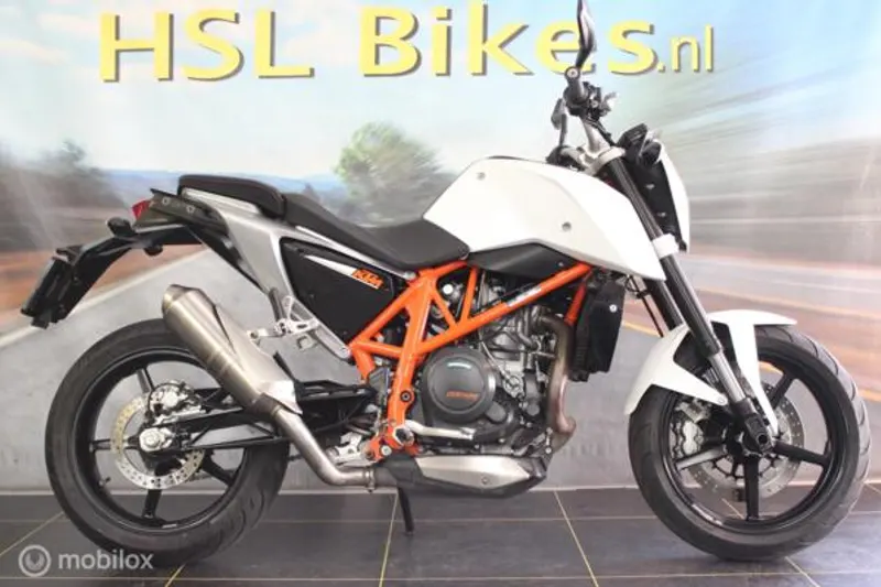 KTM 690 Duke (2012)