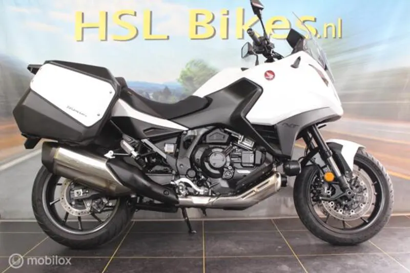 Honda NT1100 (2021)