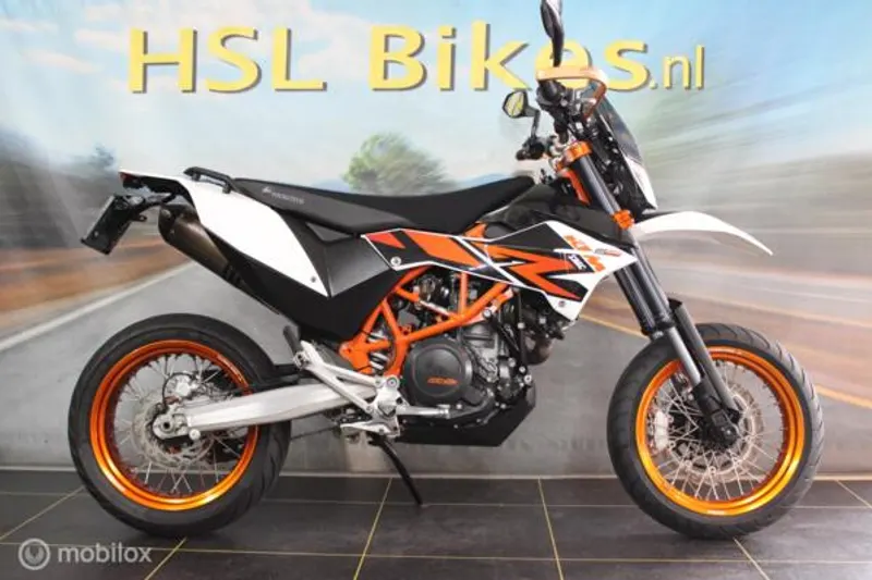 KTM 690 SMC (2014)