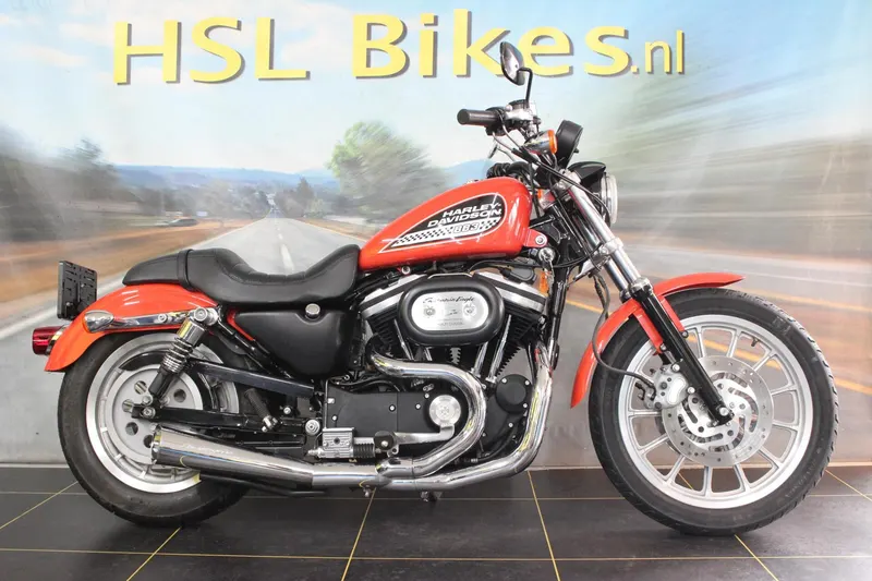 Harley-Davidson Sportster Roadster 883 (2002)