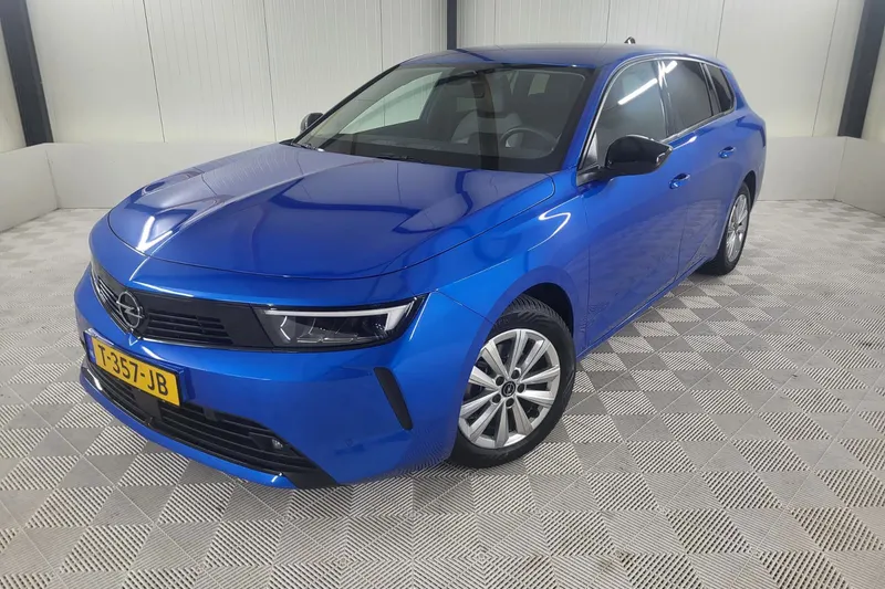 Opel Astra Sports Tourer (2023)