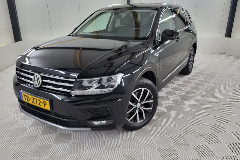 Volkswagen Tiguan (2018)