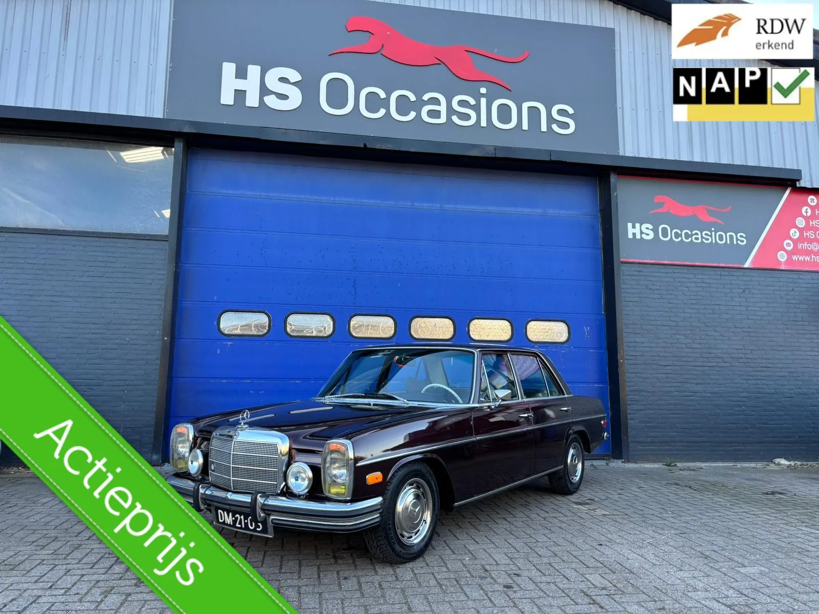 Mercedes-Benz 200-Serie (1971) — foto 1
