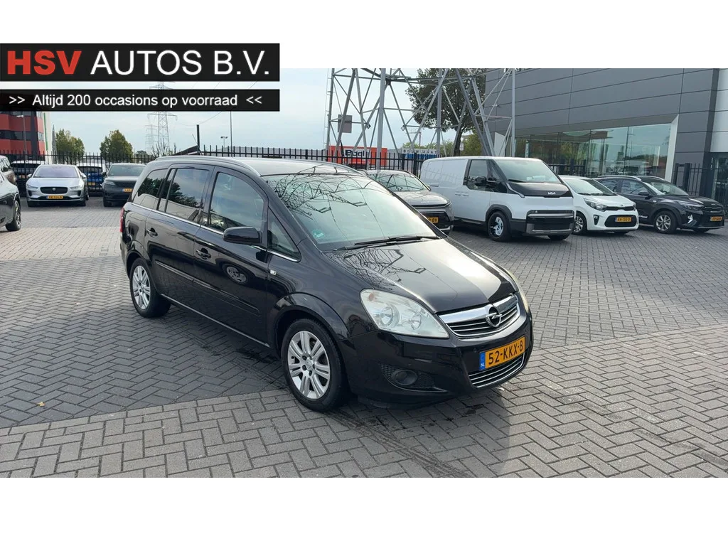 Opel Zafira (2010) — foto 1