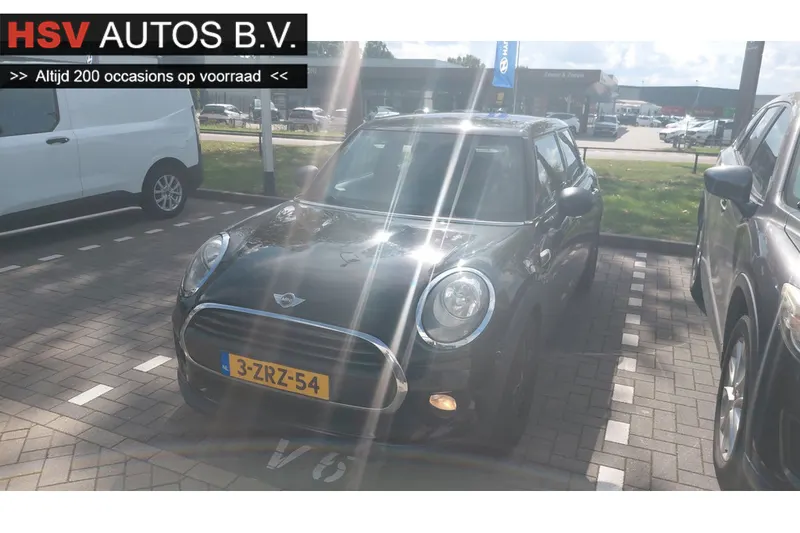 MINI One (2015)