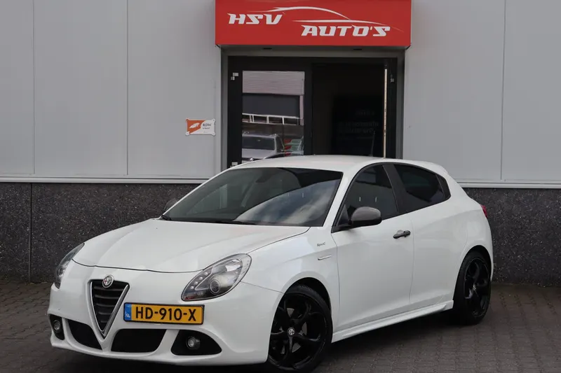 Alfa Romeo Giulietta (2015)