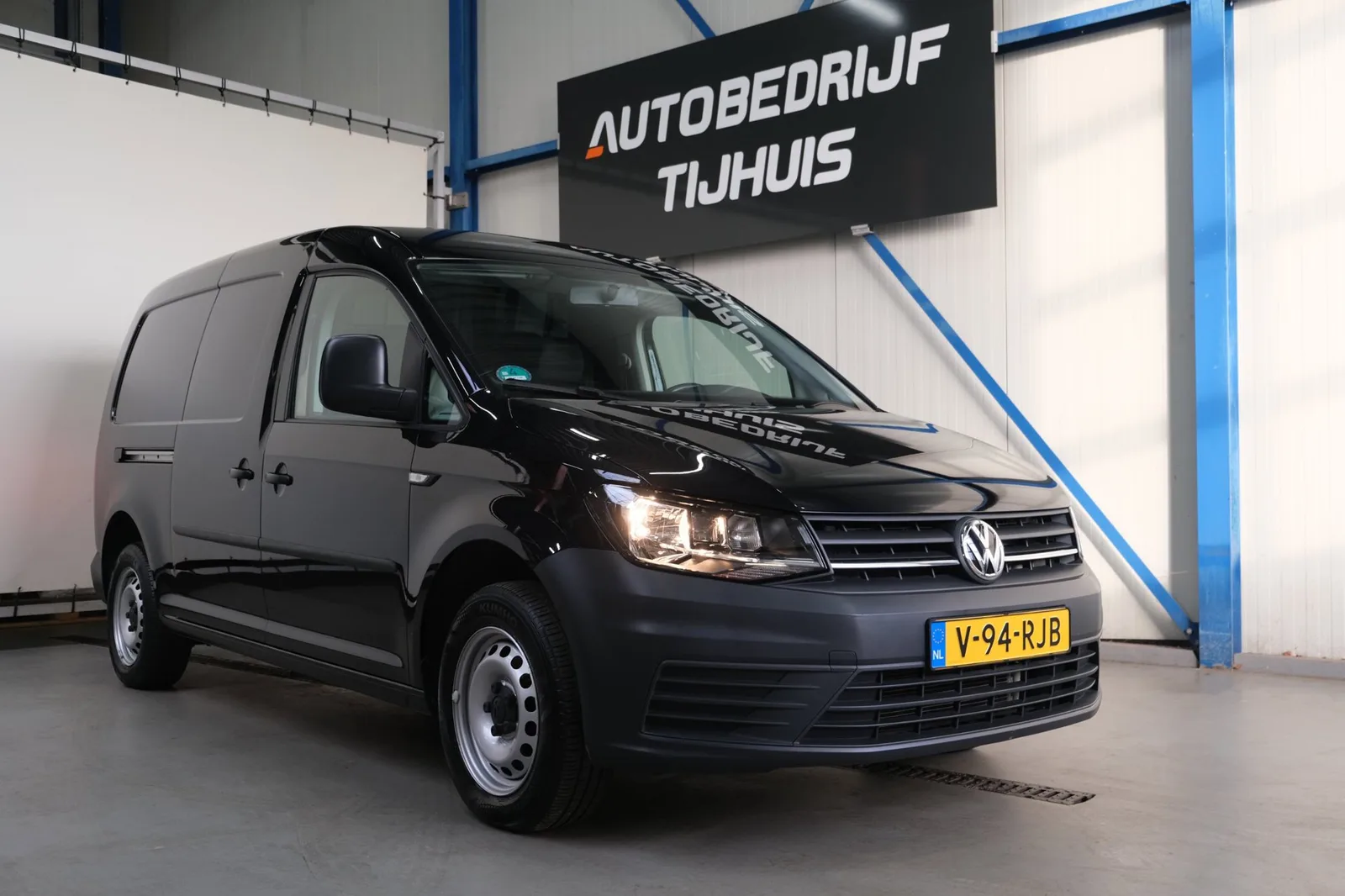 Volkswagen Caddy (2018) — foto 1