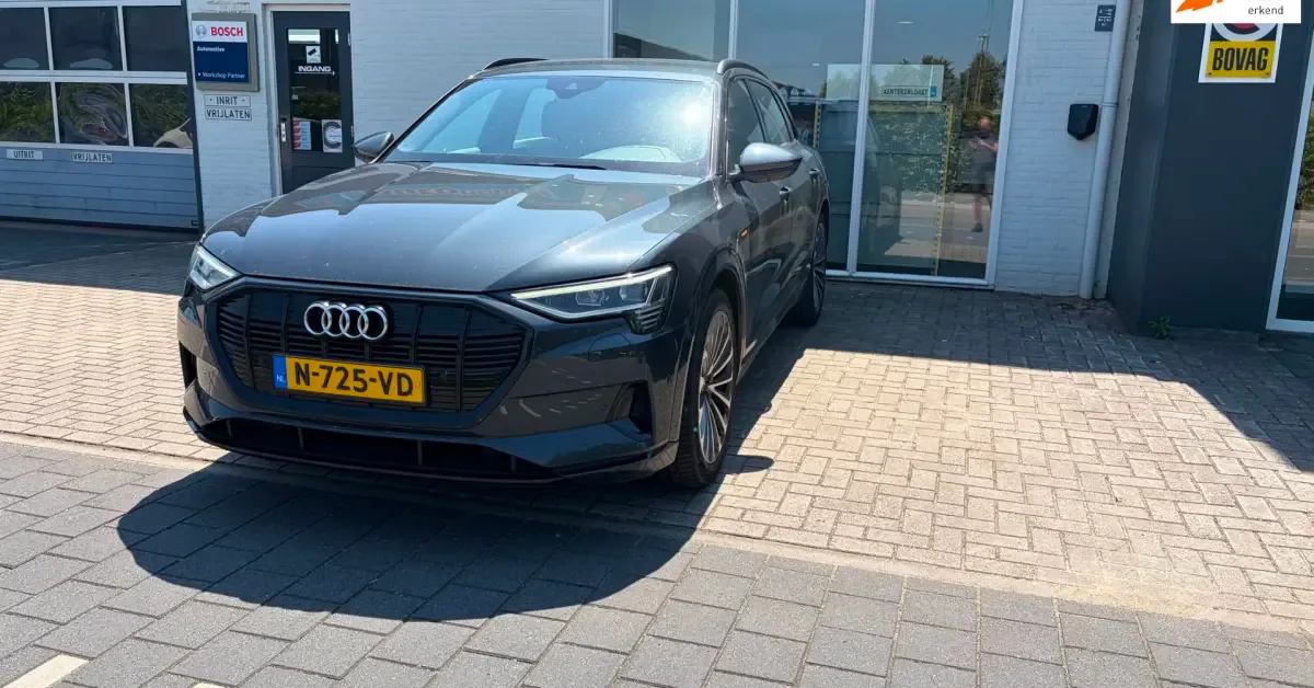 Audi e-tron (2021) — foto 1