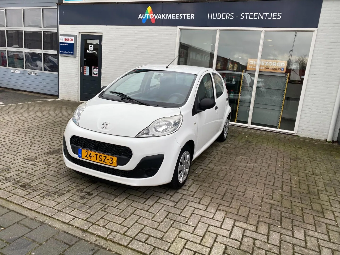 Peugeot 107 (2012) — foto 1