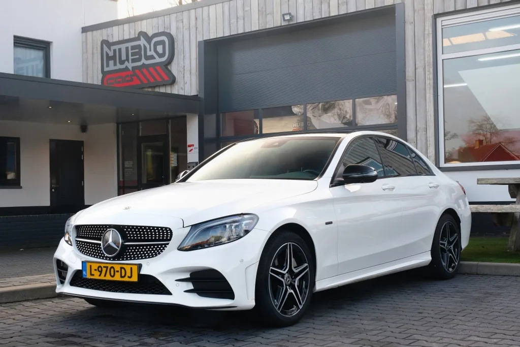Mercedes-Benz C-Klasse (2021) — foto 1