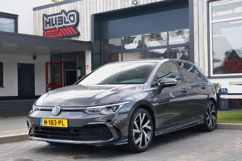Volkswagen Golf (2021)