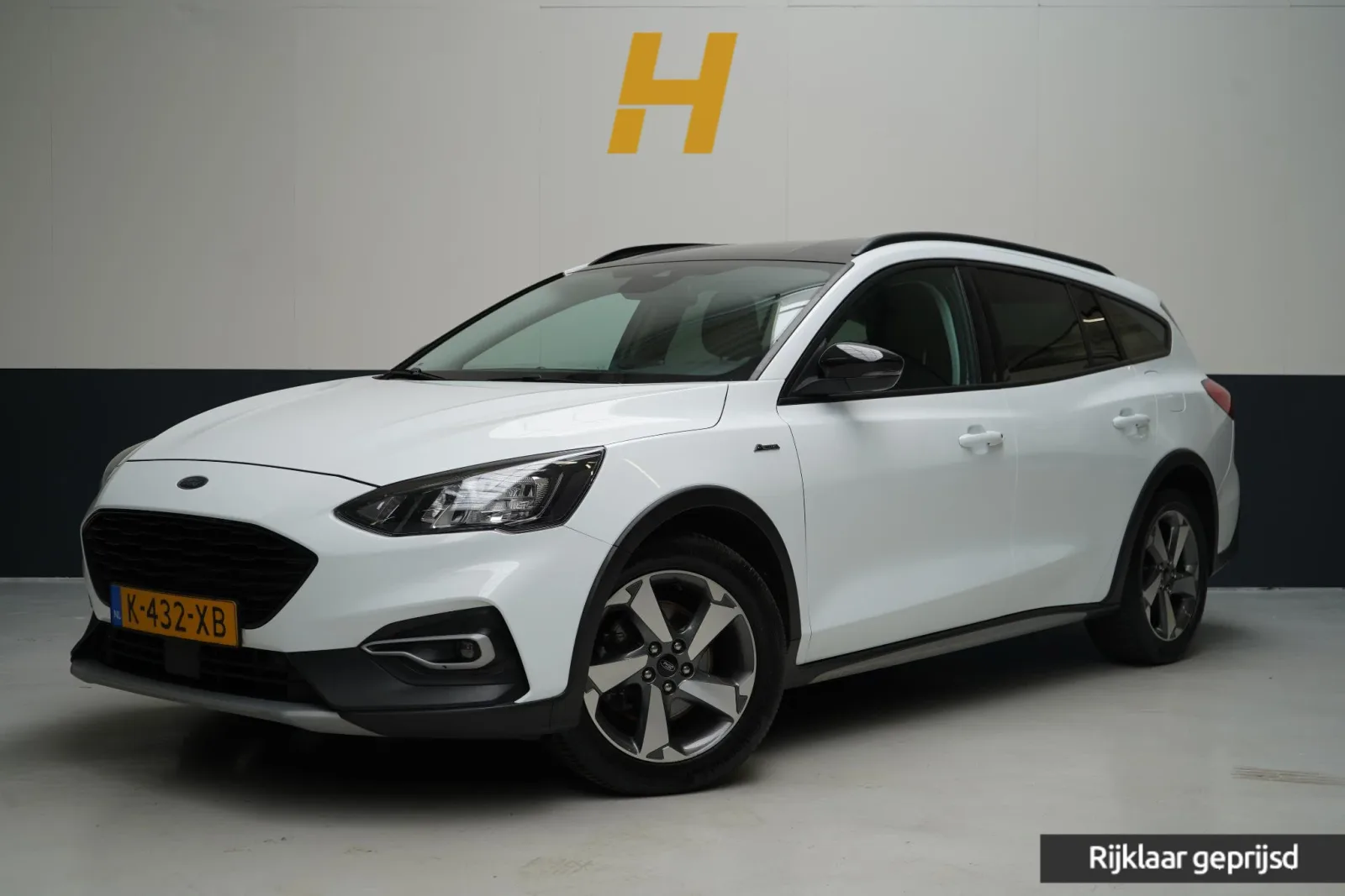 Ford Focus (2021) — foto 1