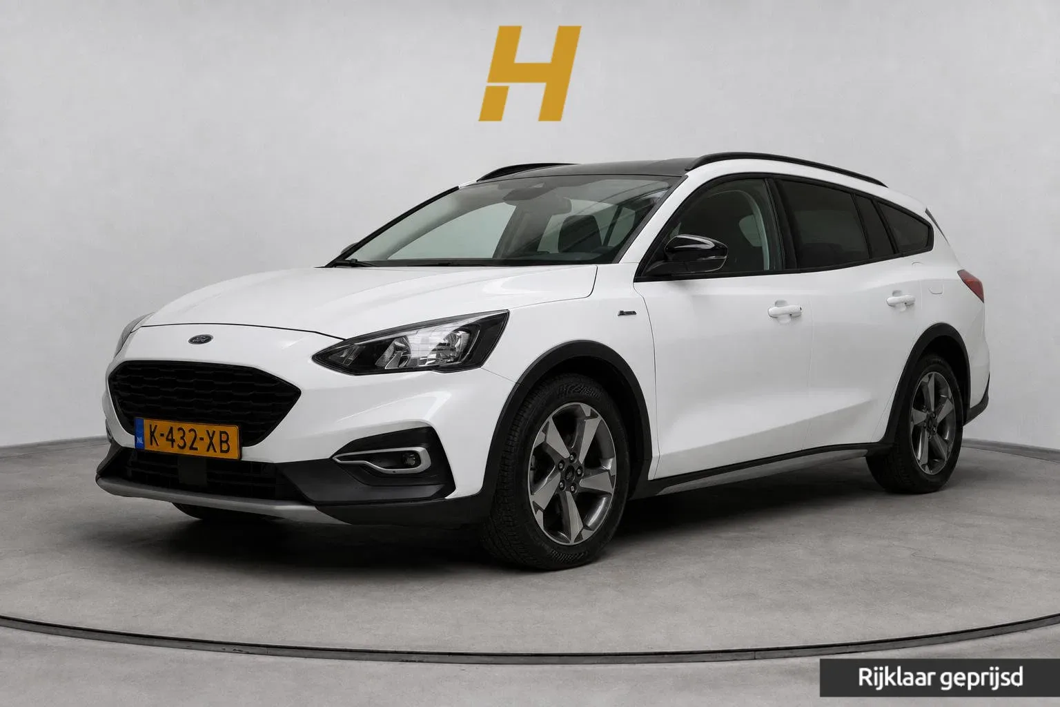 Ford Focus (2021) — foto 1