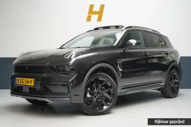 Lynk & Co 01 (2023)