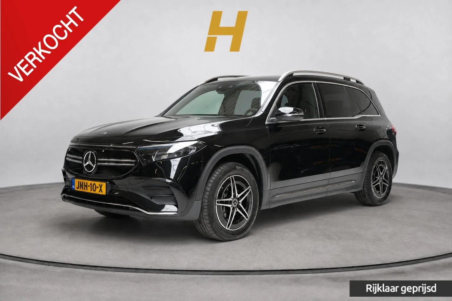 Mercedes-Benz EQB (2023) — foto 1