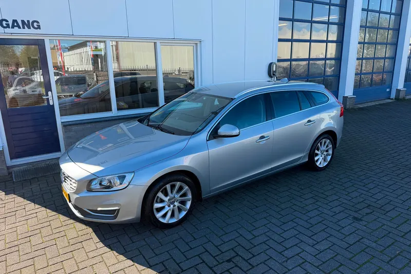 Volvo V60 (2014)