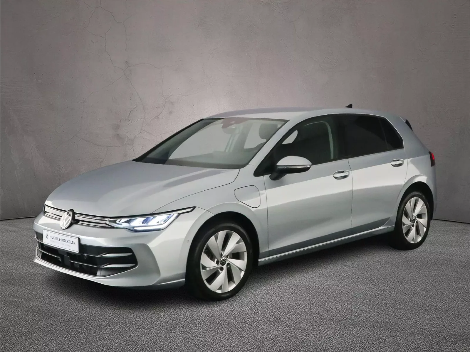 Volkswagen Golf (2025) — foto 1