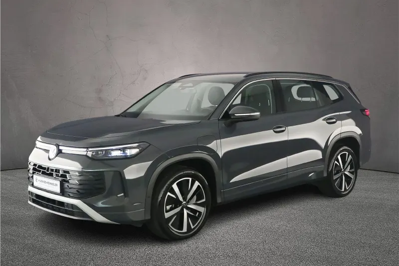 Volkswagen Tayron (2025)