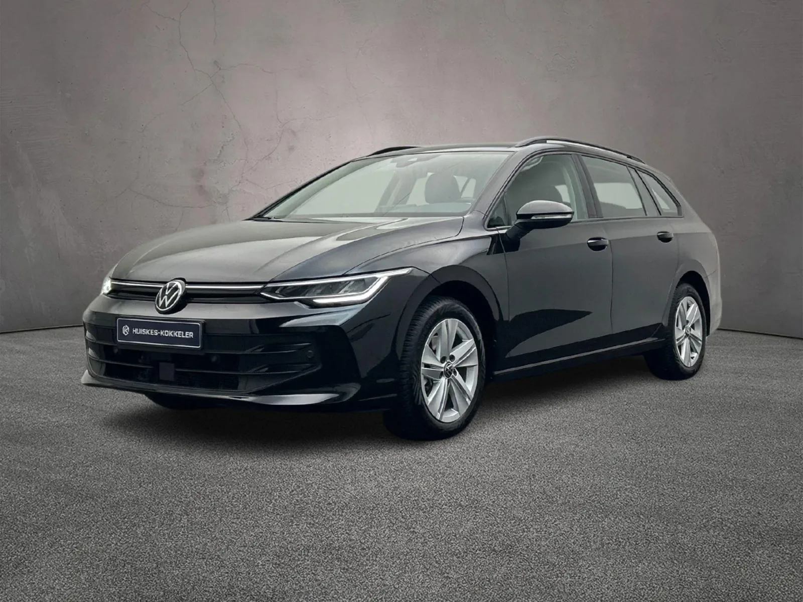 Volkswagen Golf (2024) — foto 1