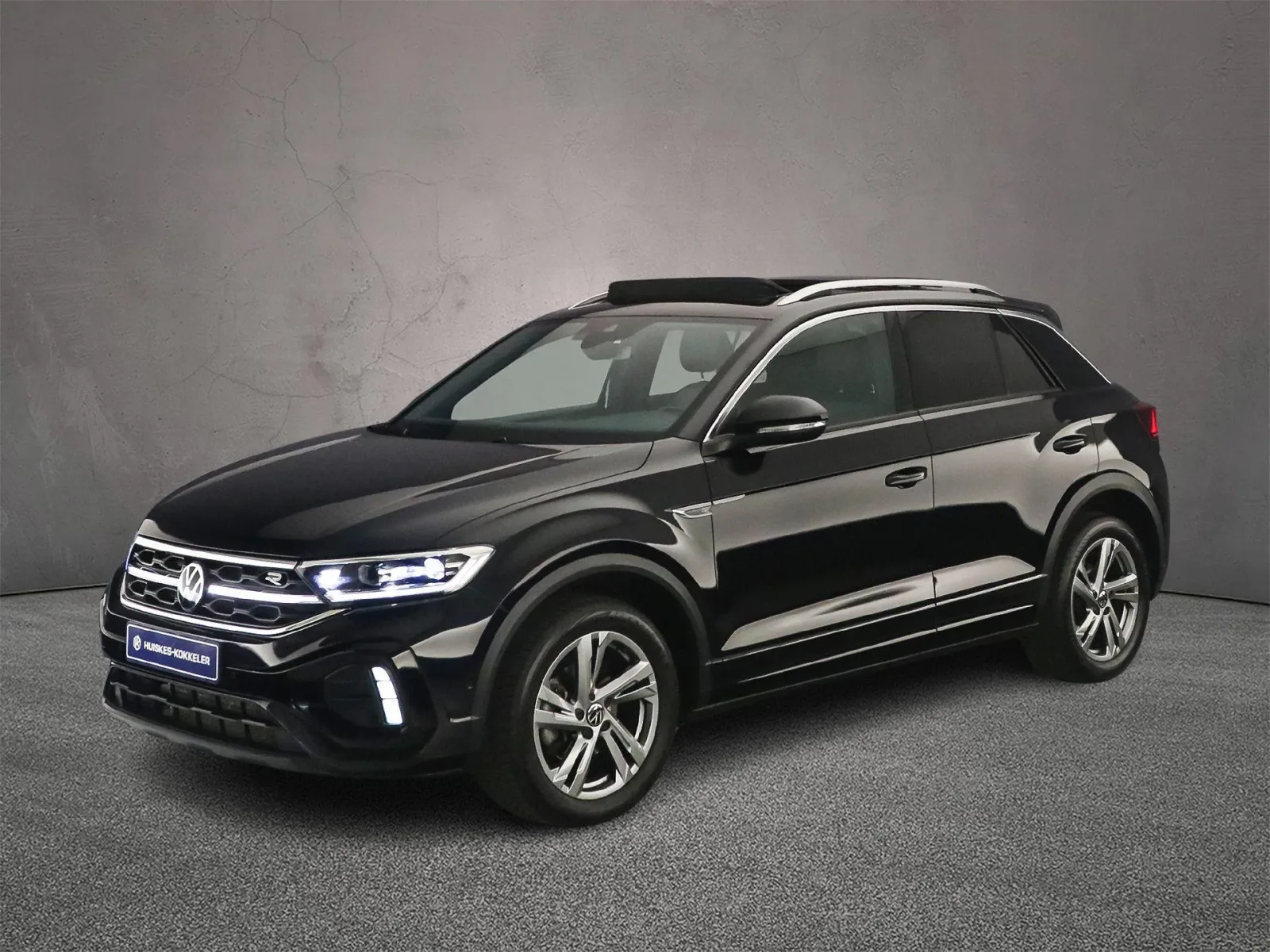 Volkswagen T-Roc (2024) — foto 1