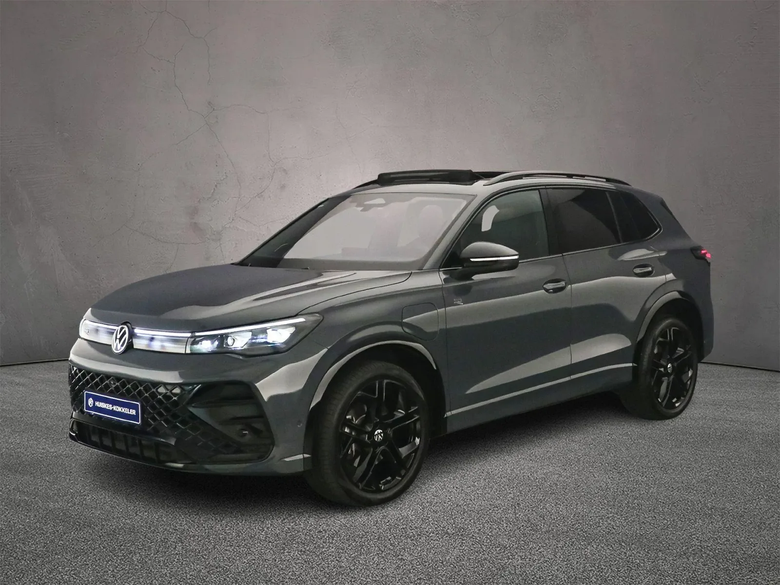 Volkswagen Tiguan (2024) — foto 1