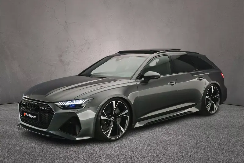Audi RS6 (2022)