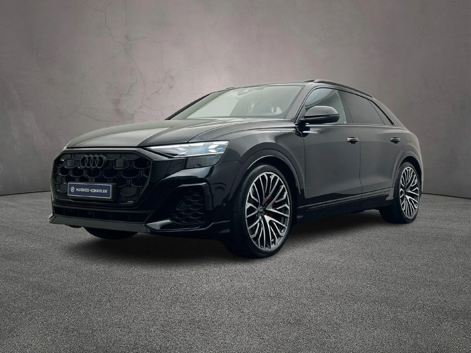 Audi Q8 (2024) — foto 1