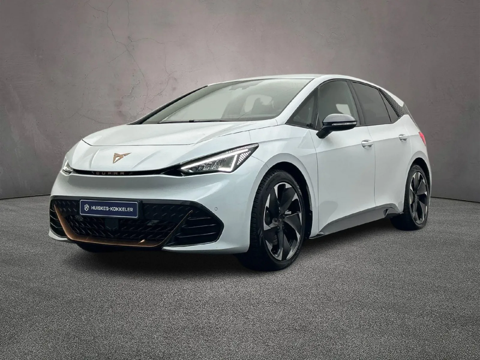 CUPRA Born (2024) — foto 1