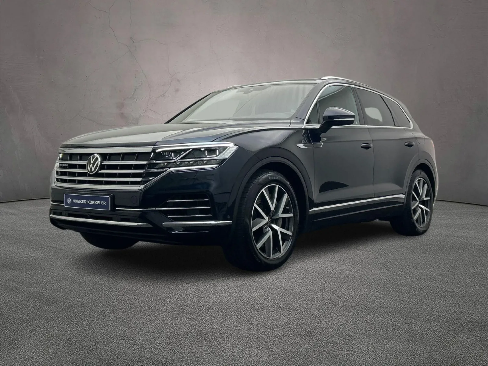 Volkswagen Touareg (2021) — foto 1
