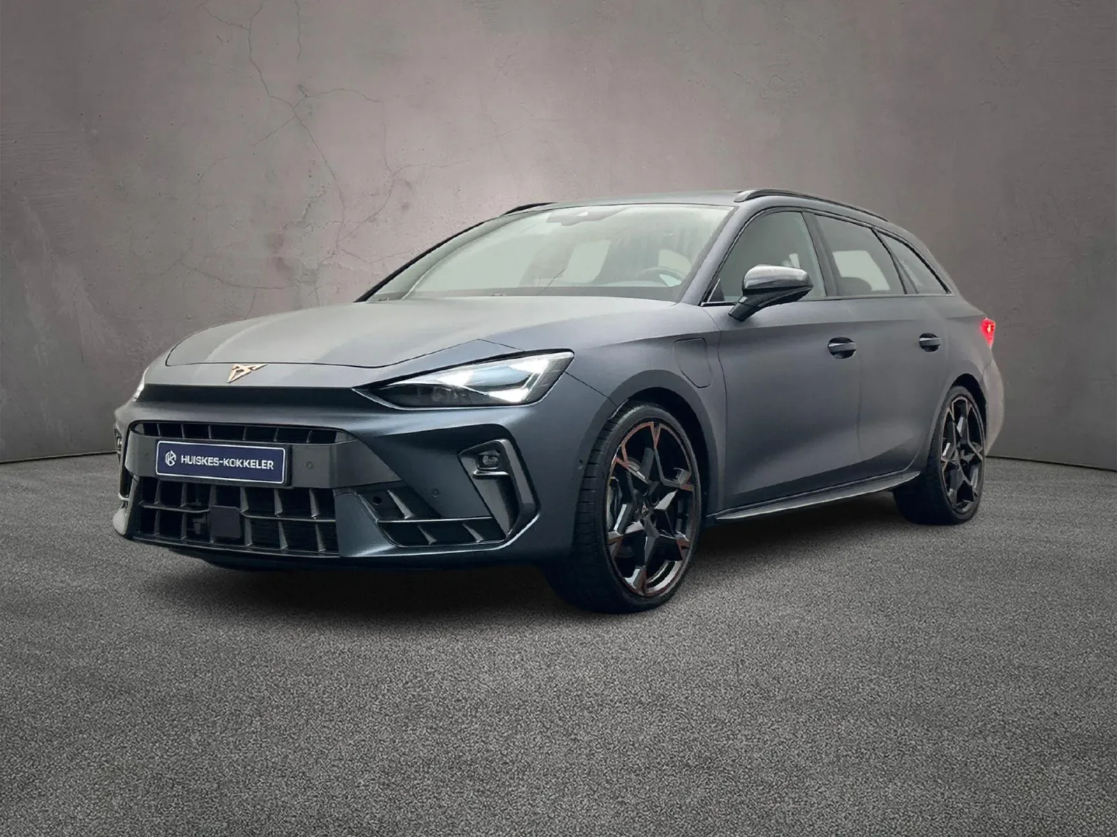 CUPRA Leon Sportstourer (2025) — foto 1
