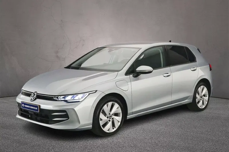Volkswagen Golf (2025)