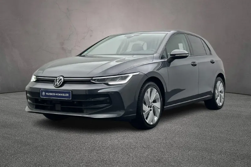 Volkswagen Golf (2024)