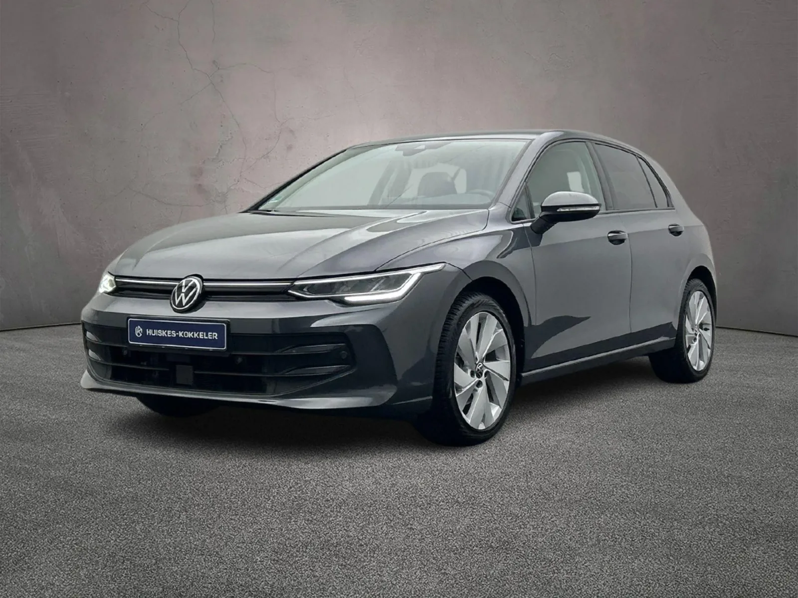 Volkswagen Golf (2024) — foto 1