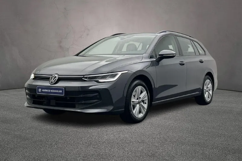Volkswagen Golf (2024)