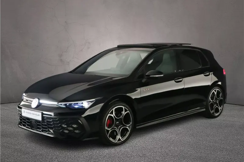Volkswagen Golf (2025)