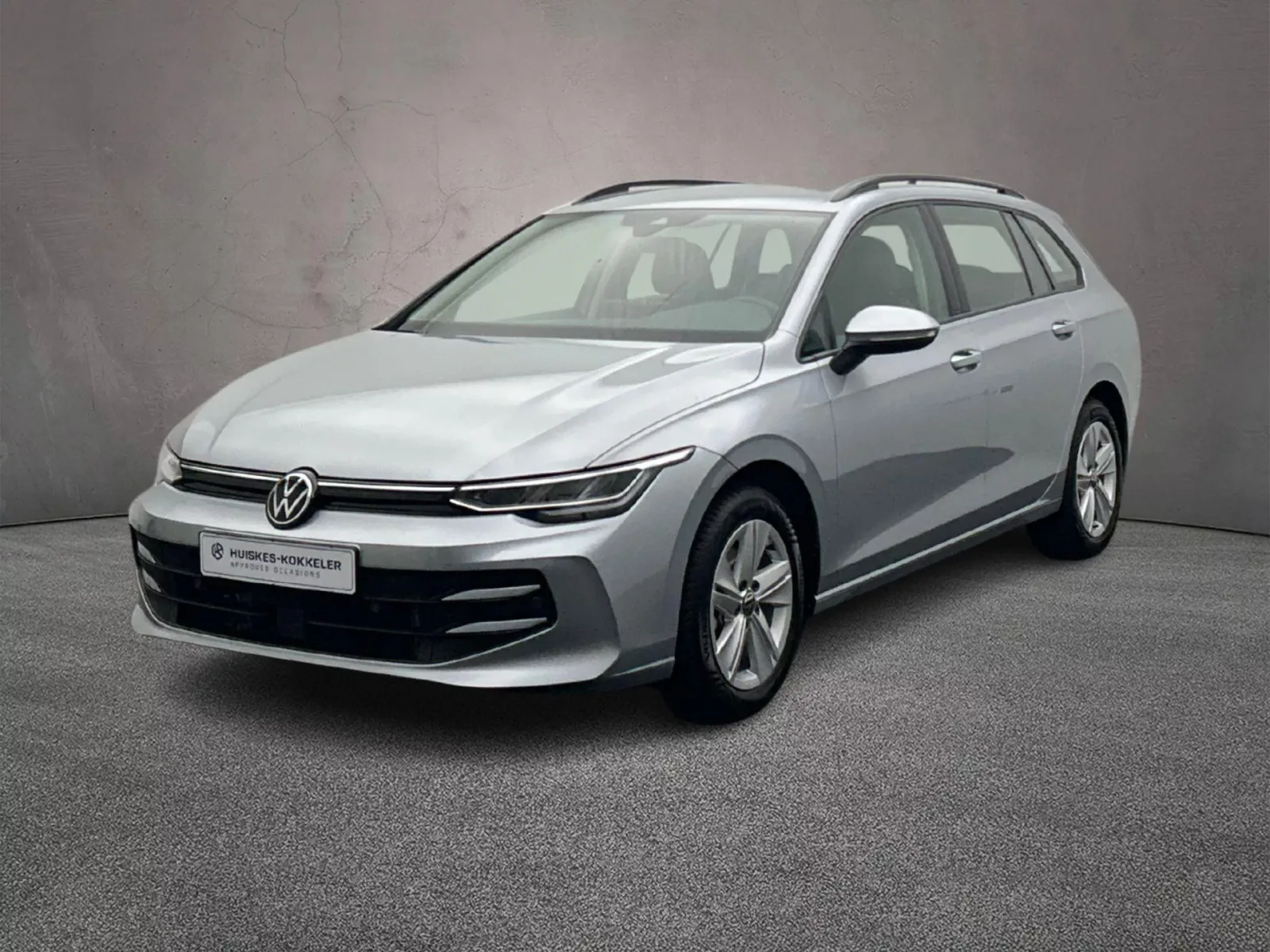 Volkswagen Golf (2024) — foto 1