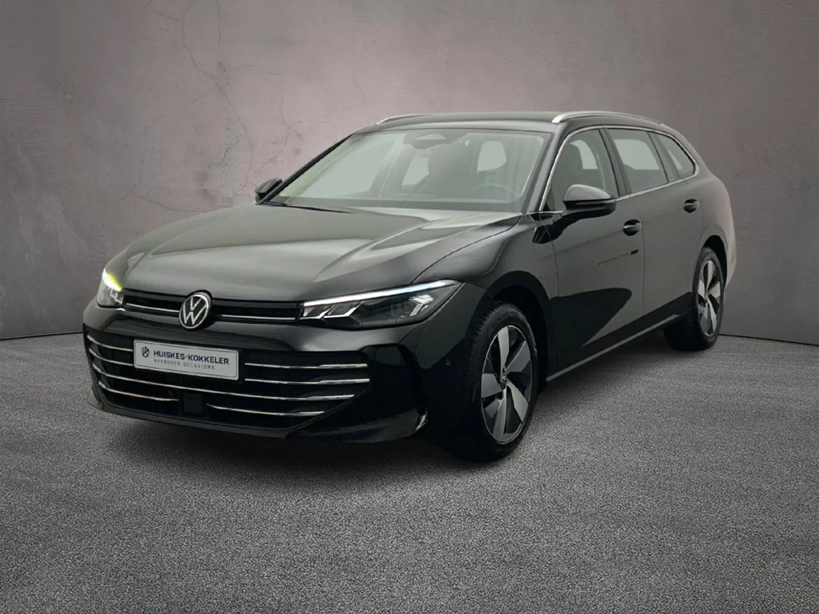 Volkswagen Passat (2024) — foto 1