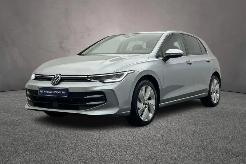 Volkswagen Golf (2024)