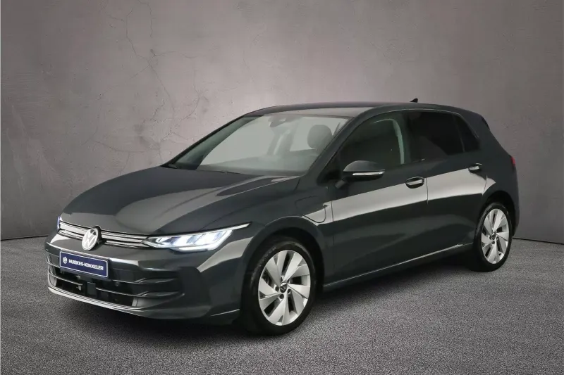 Volkswagen Golf (2025)