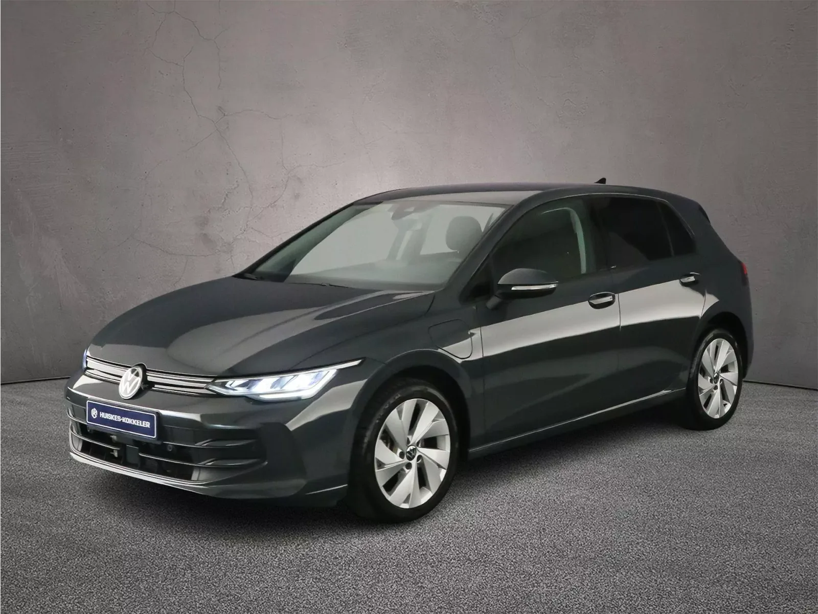 Volkswagen Golf (2025) — foto 1