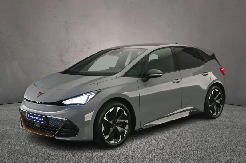 CUPRA Born (2023)