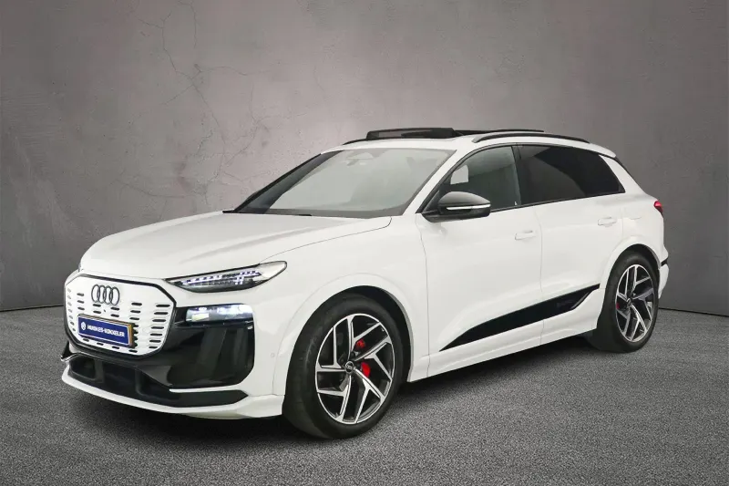 Audi Q6 e-tron (2025)